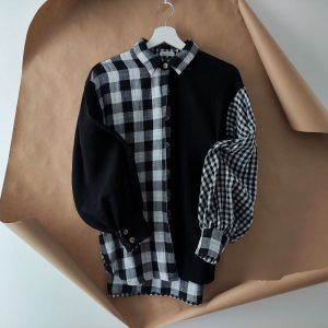 Unikatna patchwork bluza Igra - crna